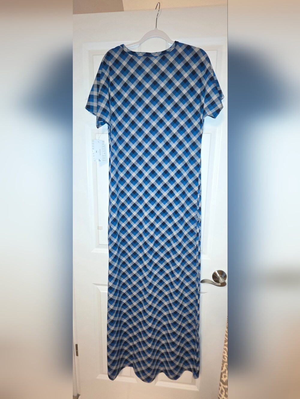 LulaRoe NWT Maria Blue Plaid Short-Sleeve Maxi Dress Retail$68 - Picture 5 of 5